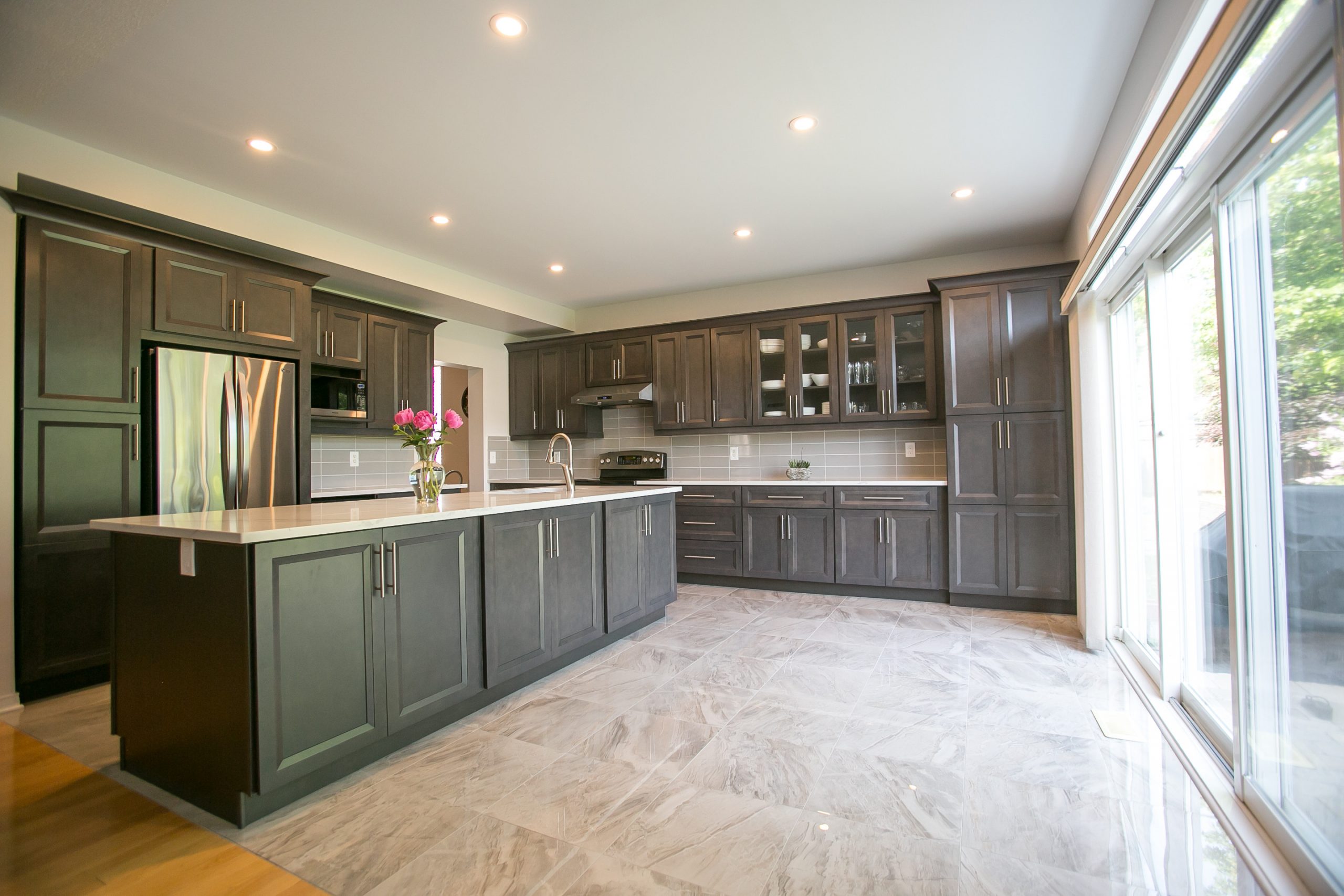 With the many benefits of updating your kitchen, we encourage you to