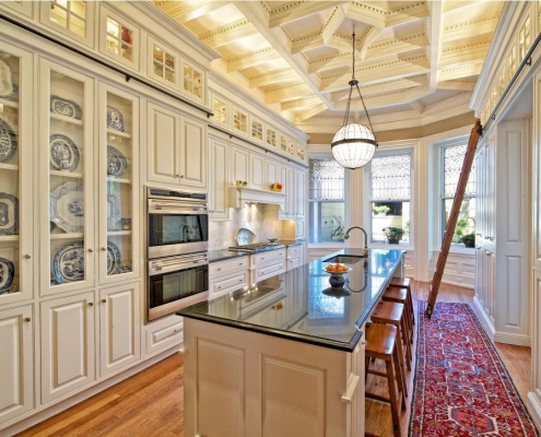 Mediterranean Kitchen