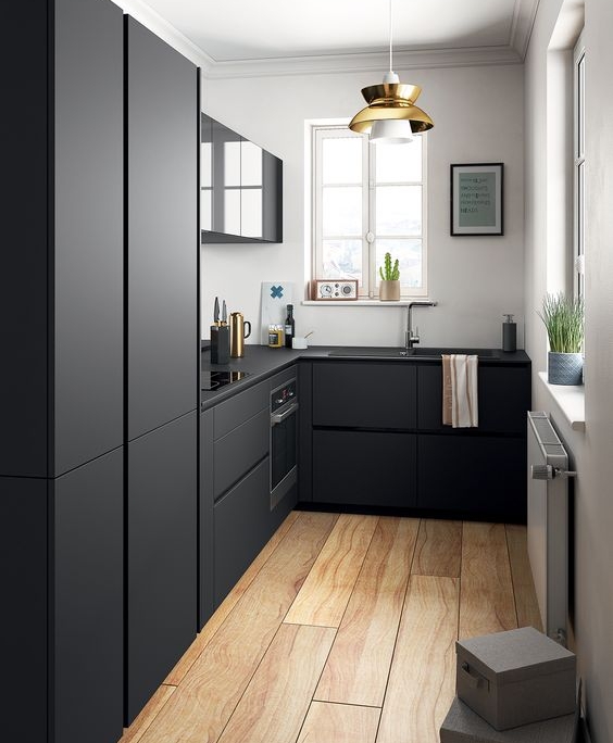 Modern Kitchen Black