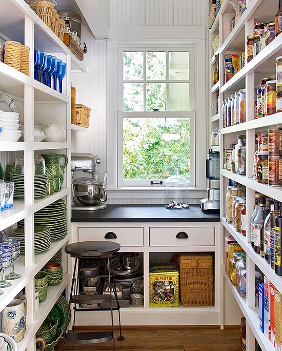 How to design the perfect kitchen pantry