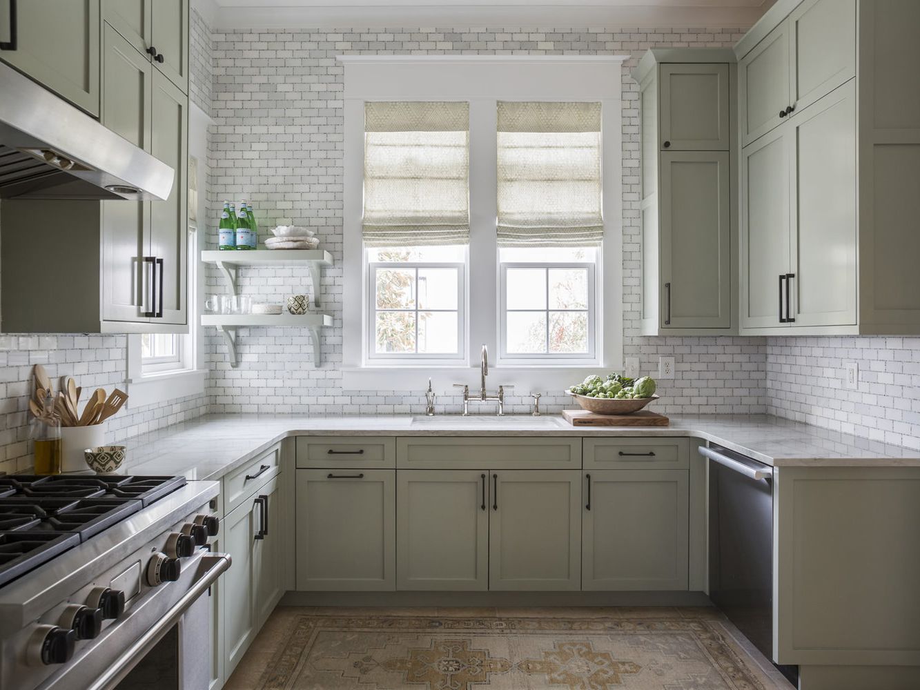 Open Shelving vs Upper Cabinets in Kitchen