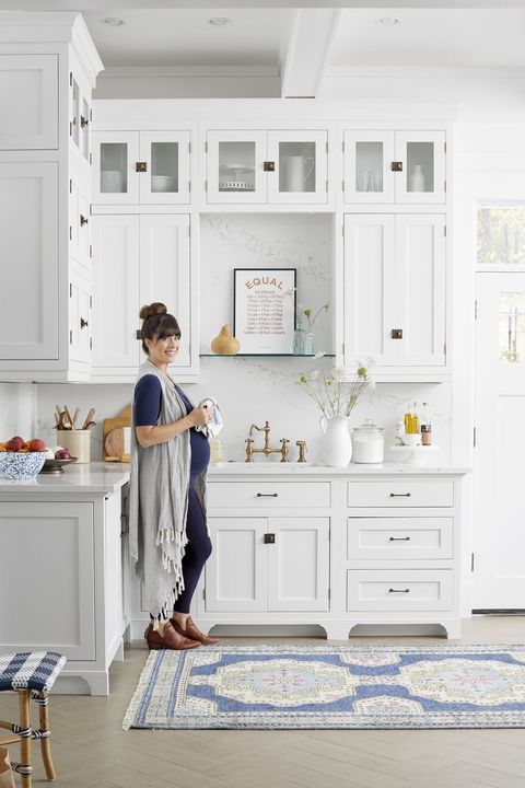COTTAGE KITCHENS