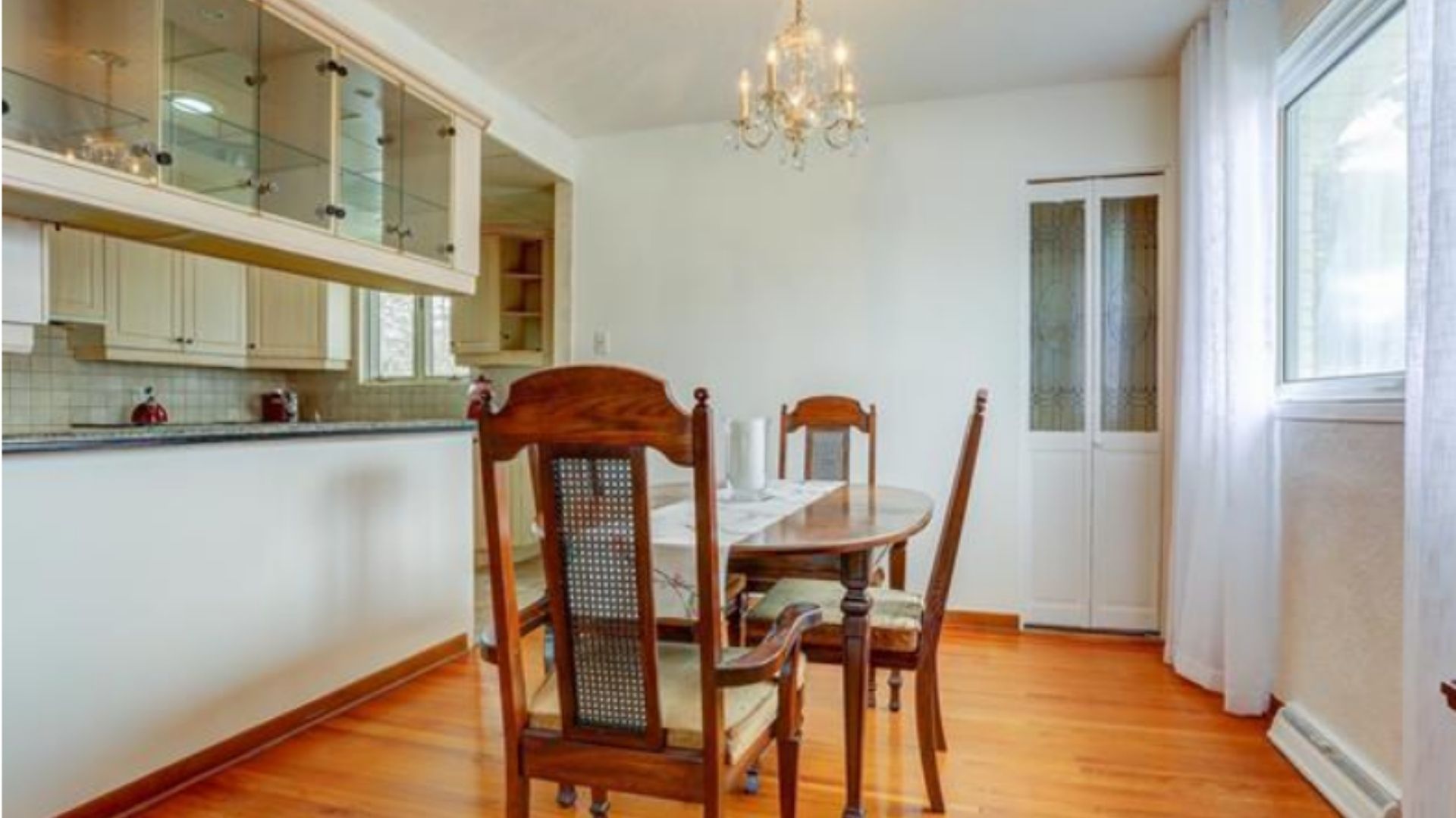 Pierrefonds kitchen renovation before