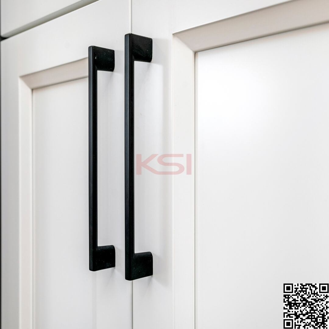 white cabinets sonoma 7, armoires blanches sonoma 7