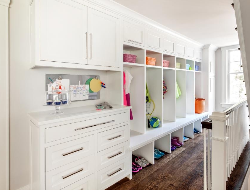 Bright White Kitchen With Contemporary Vibe