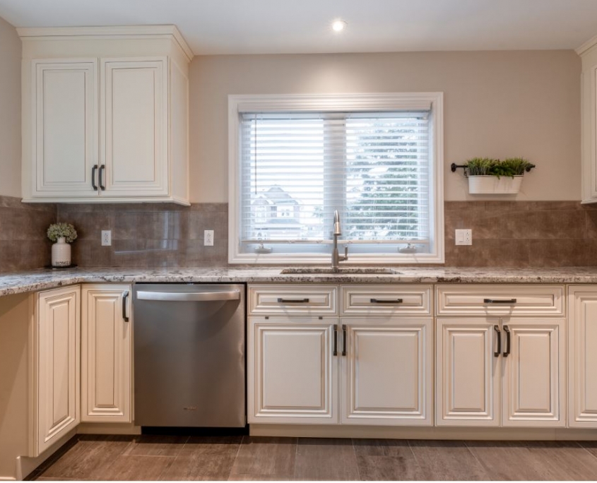 Important Questions to Ask Yourself Before Making an All-White Kitchen