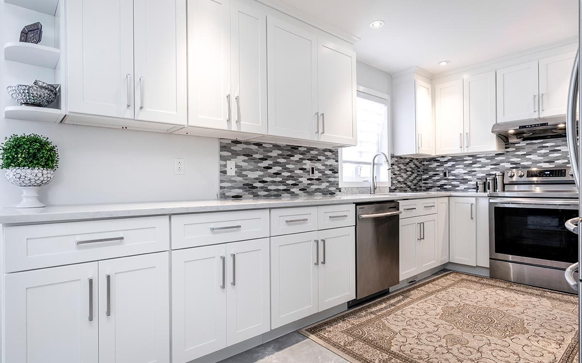 midtown white kitchen cabinets Montreal