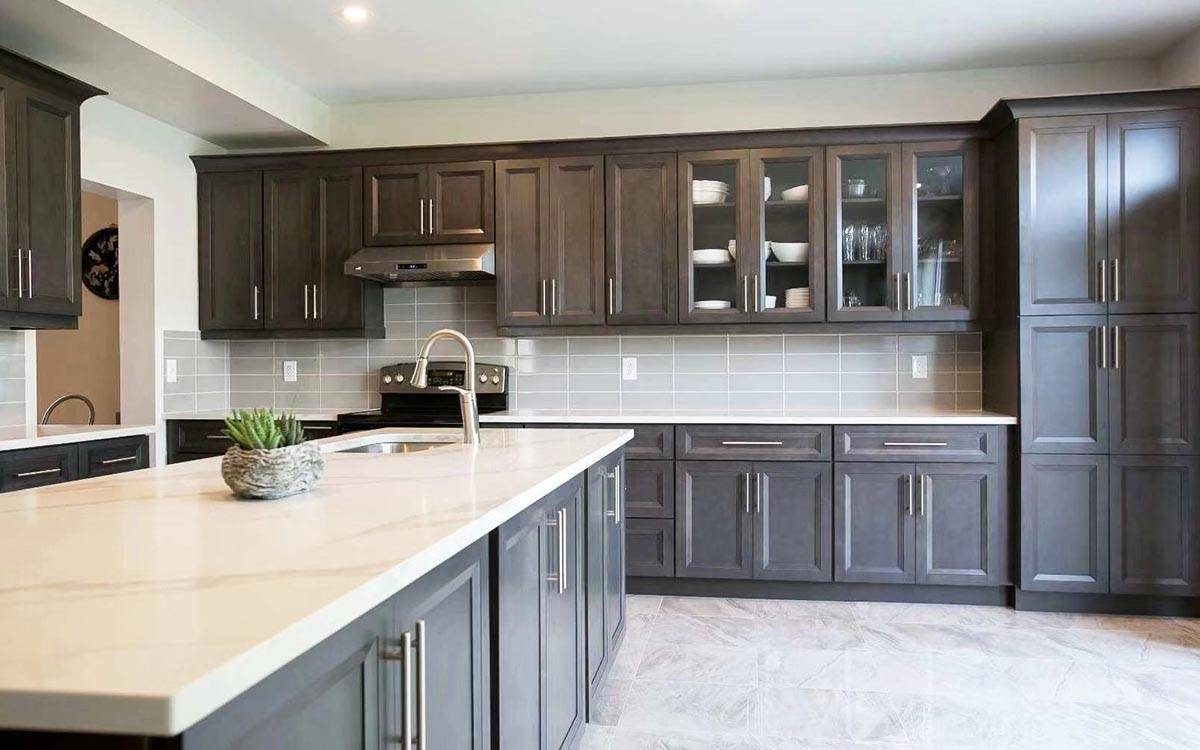 oxford Wood cabinets Montreal